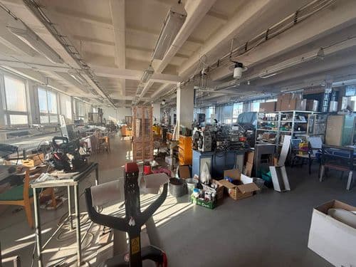 HALA NA PRENÁJOM – 321 m² | VHODNÁ NA VÝROBU A PODNIKANIE